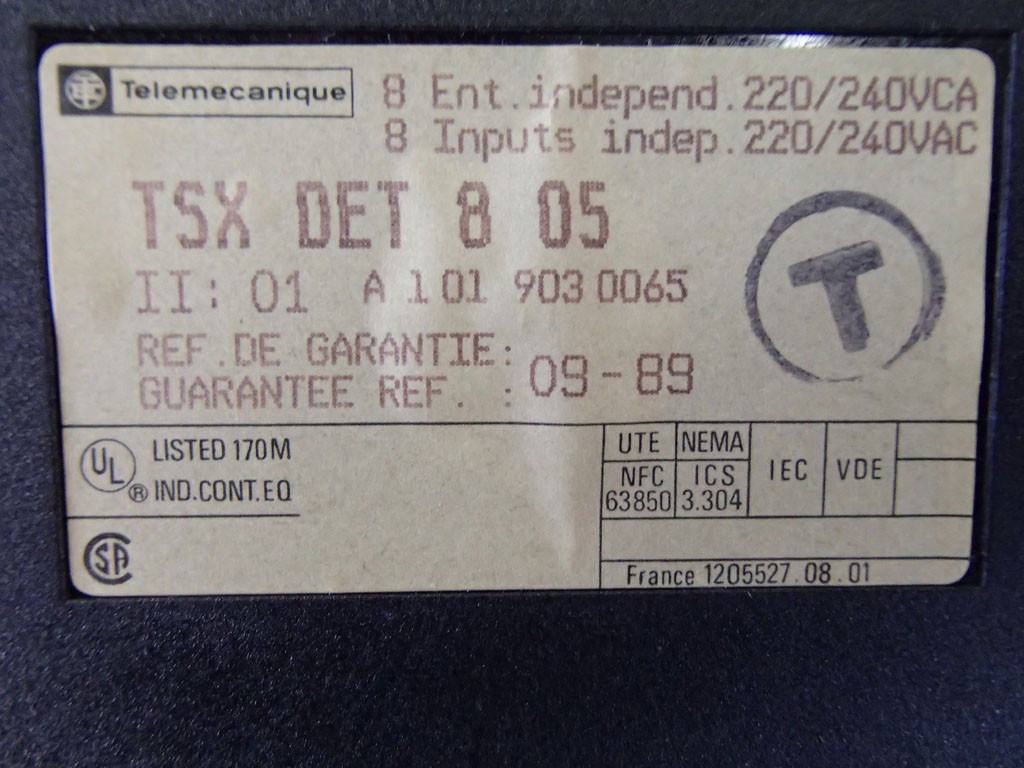 TÉLÉMÉCANIQUE  TSXDET805