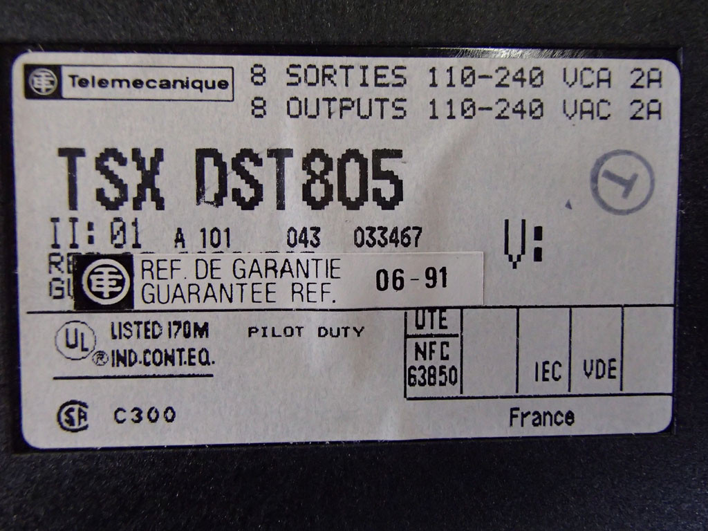 TÉLÉMÉCANIQUE  TSXDST805