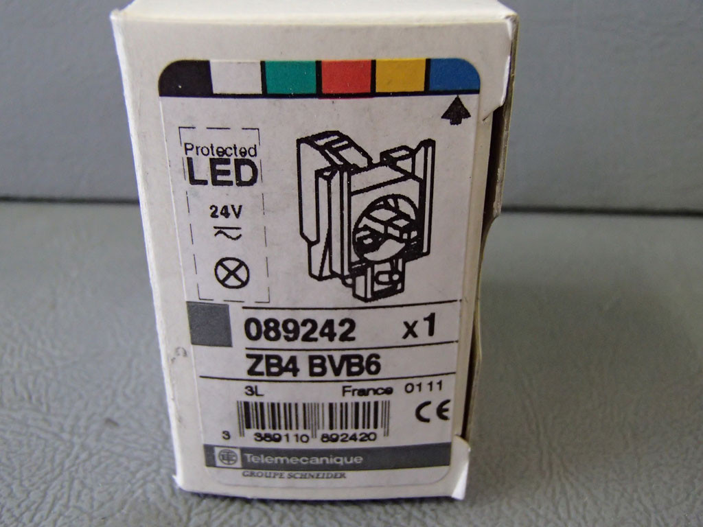 TÉLÉMÉCANIQUE  ZB4BVB6