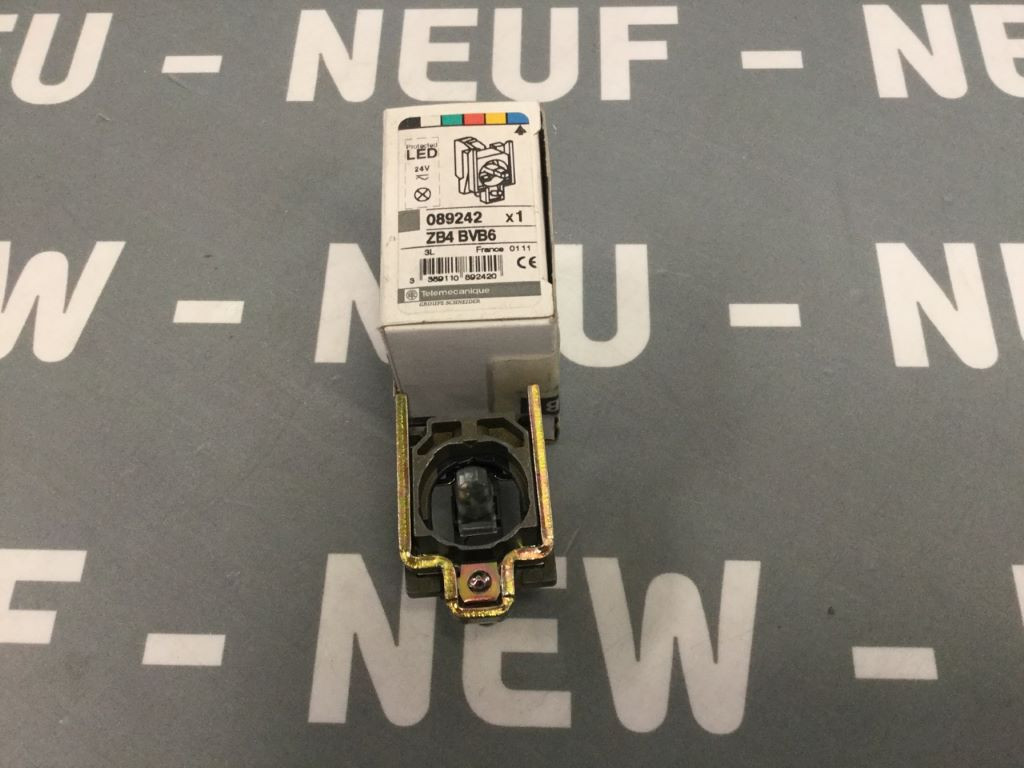 TÉLÉMÉCANIQUE  ZB4BVB6