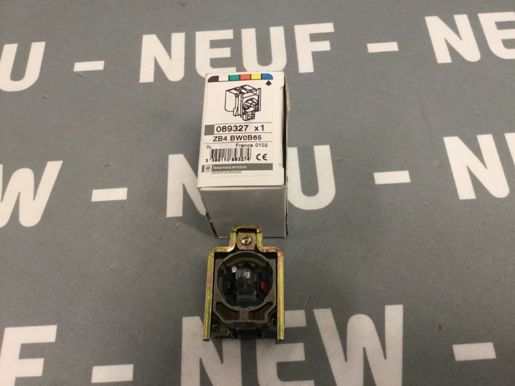TÉLÉMÉCANIQUE  ZB4BW0B65