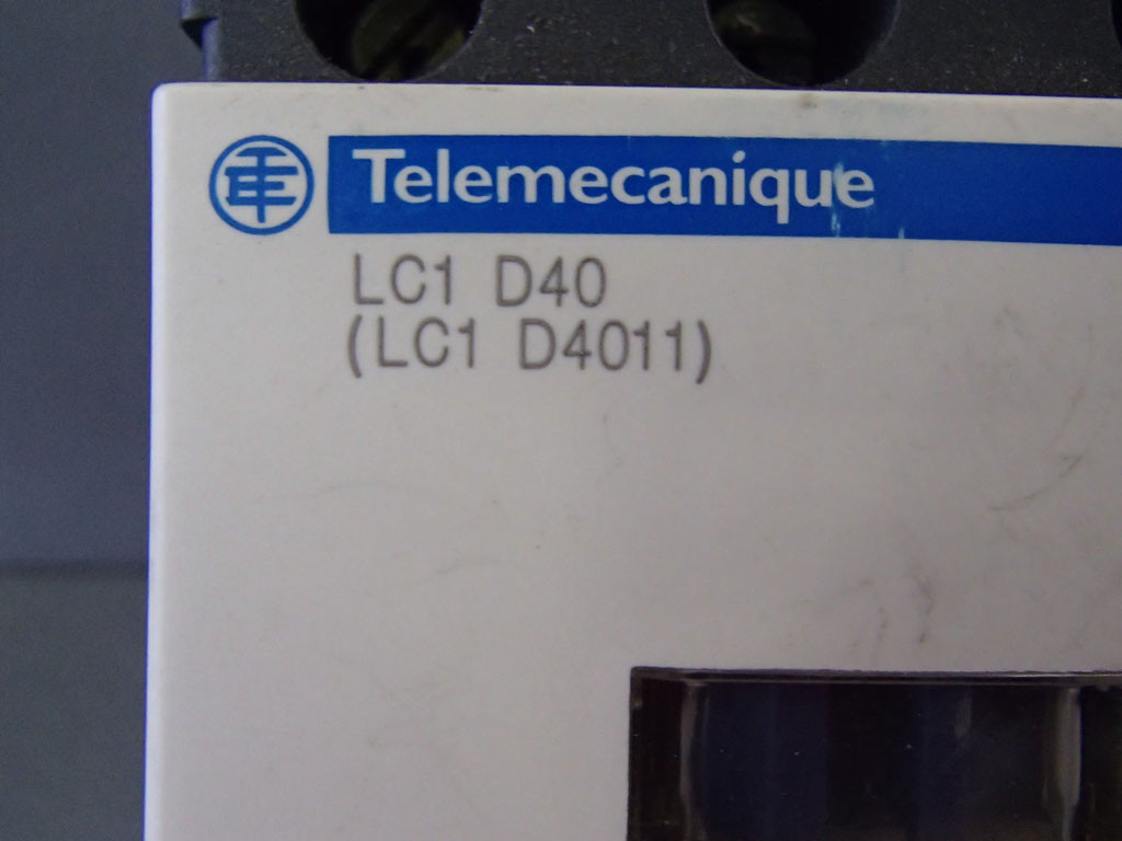 TÉLÉMÉCANIQUE  LC1D40