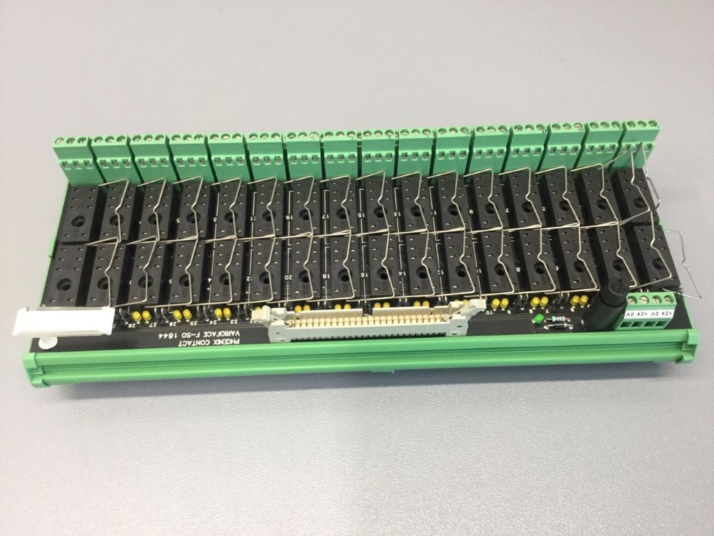 PHOENIX CONTACT  UM320-G24/1/DC/PLC/F-SO1844