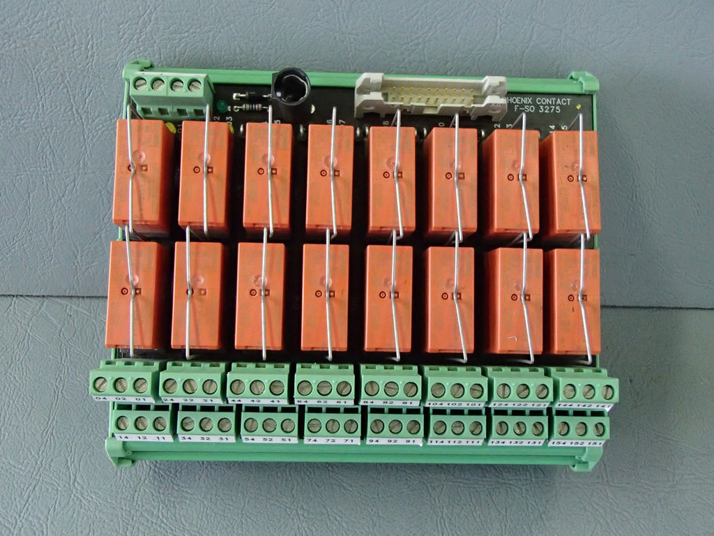 PHOENIX CONTACT UM-16R-G24/21/PLC/F-SO3275