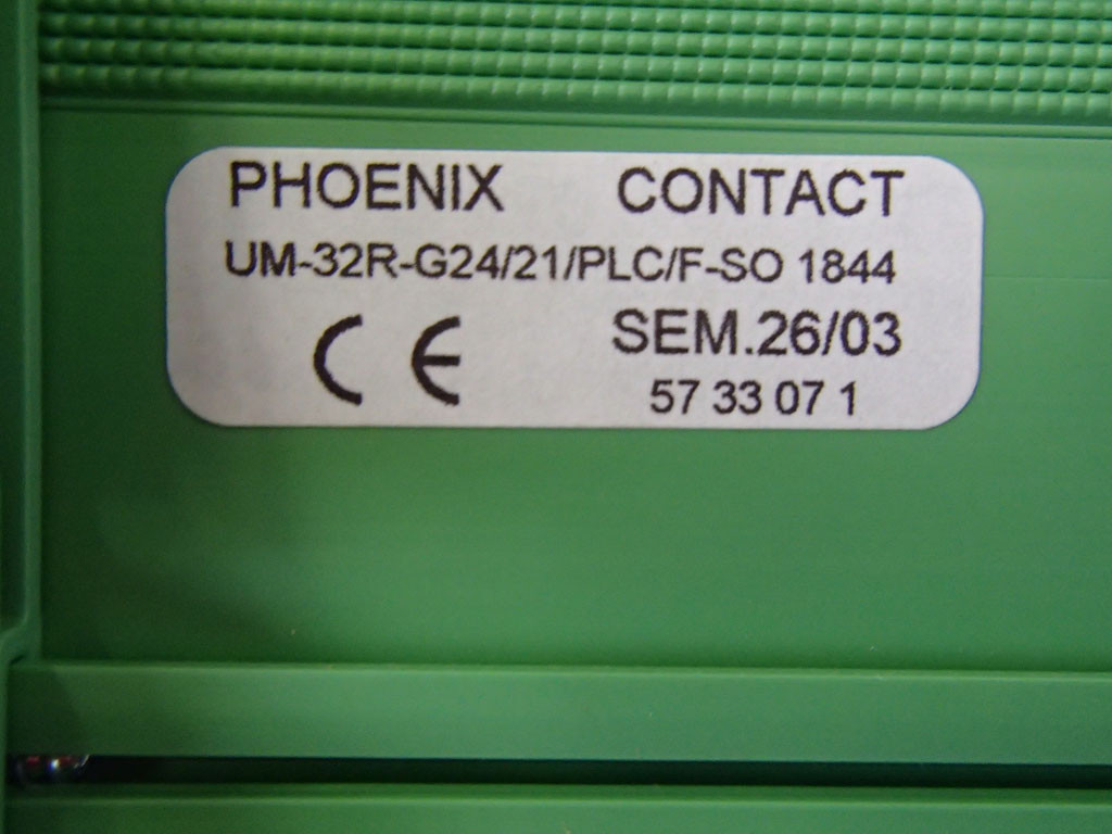 PHOENIX CONTACT UM32R-G24/21/PLC/F-SO1844