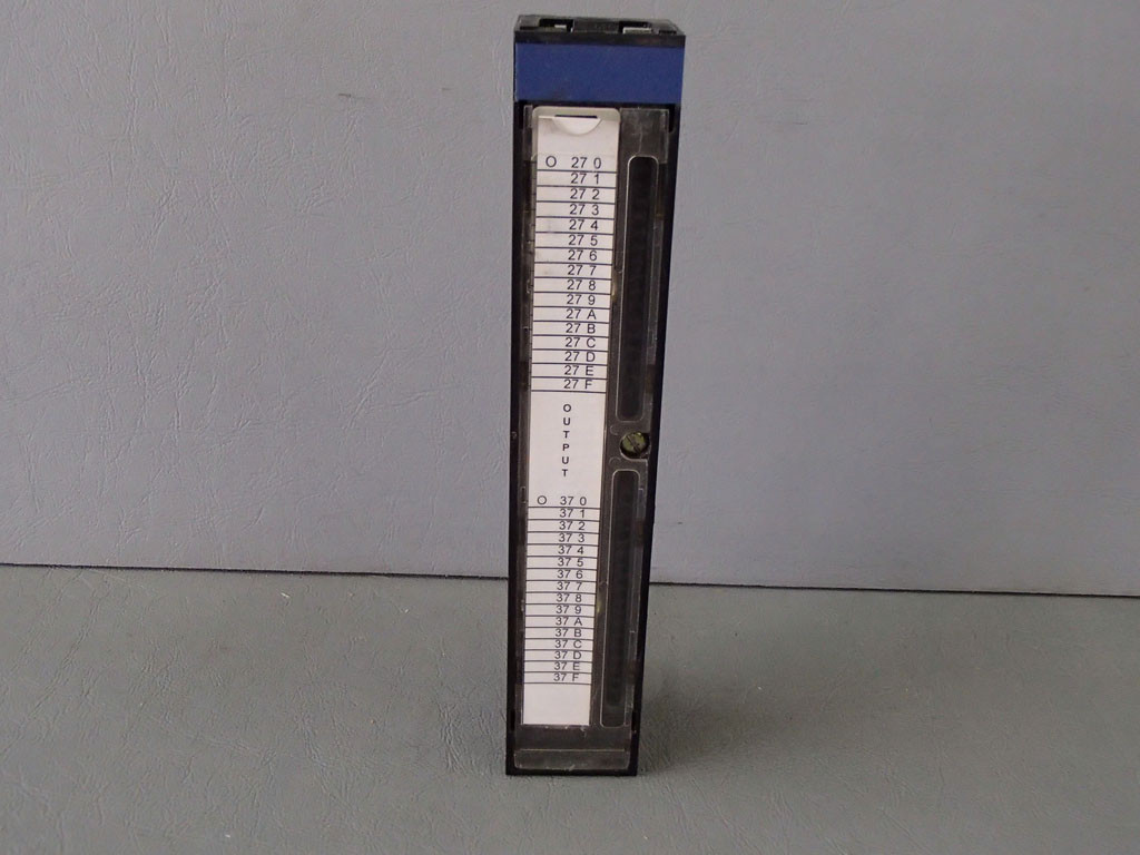 TÉLÉMÉCANIQUE  TSXBLK9