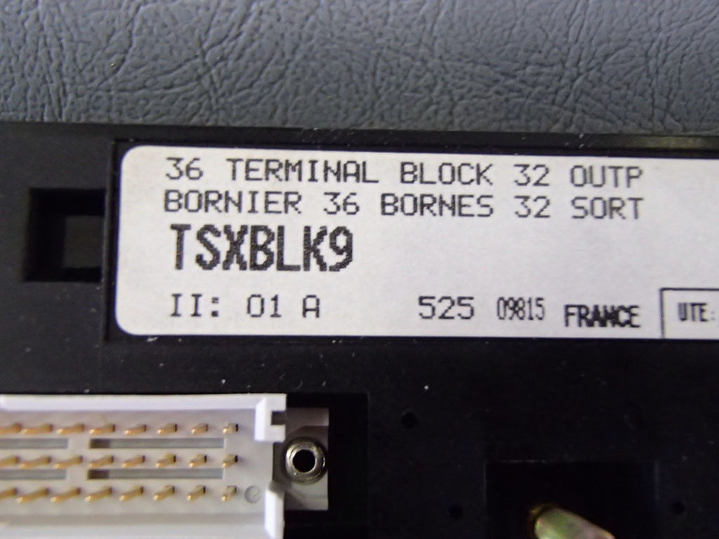 TÉLÉMÉCANIQUE  TSXBLK9