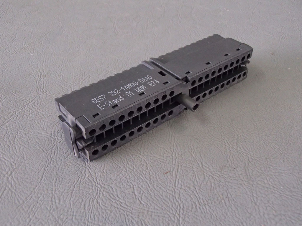 SIEMENS 6ES7392-1AM00-0AA0