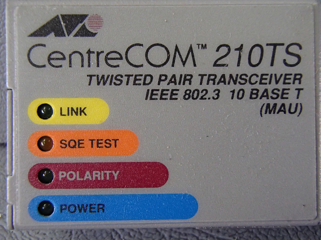 ALLIED TELESIS CENTRECOM210TS