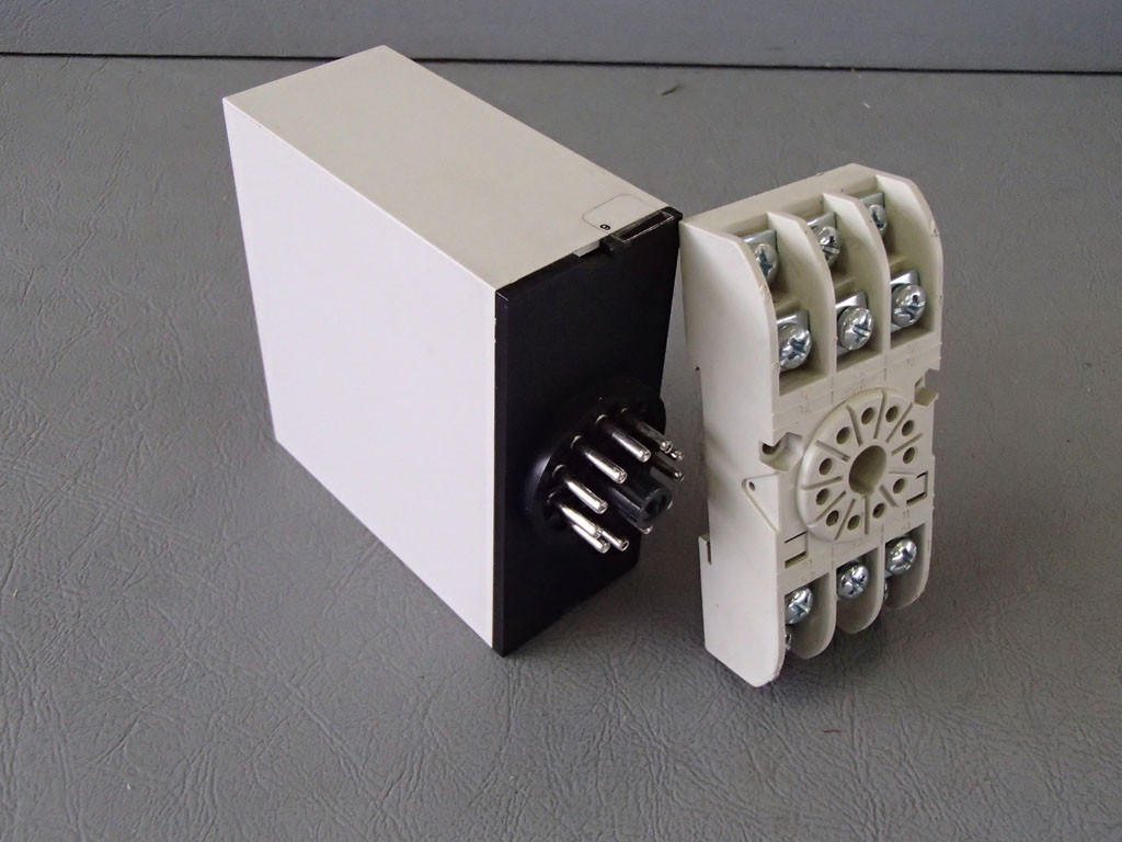 ELECTROMATIC SR110230