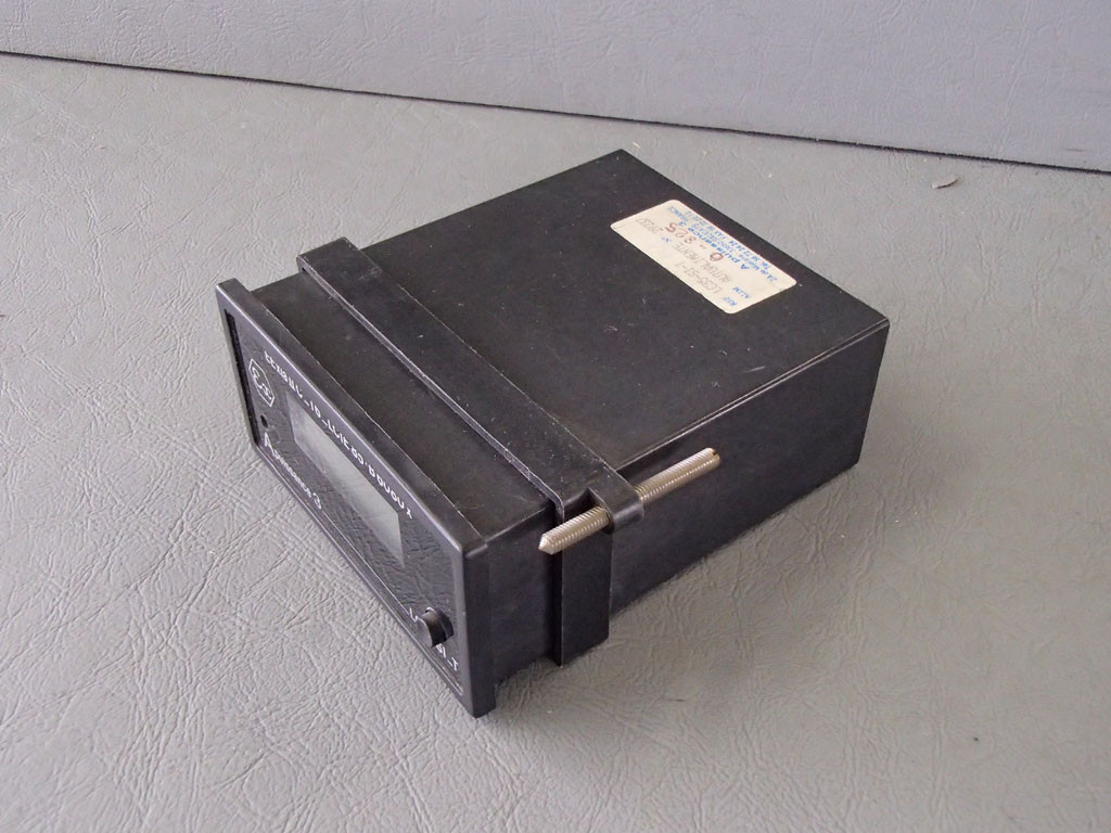 A PUISSANCE 3 LC35SI-T