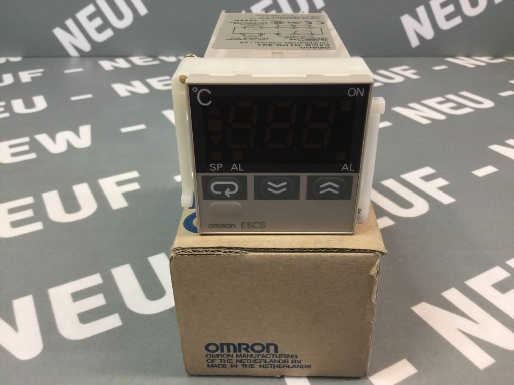 OMRON E5CS-R1PX-521