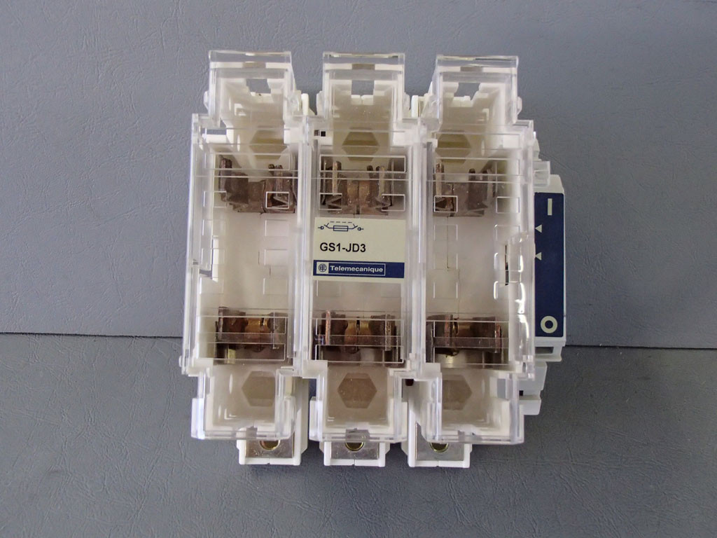 TÉLÉMÉCANIQUE  GS1-JD3