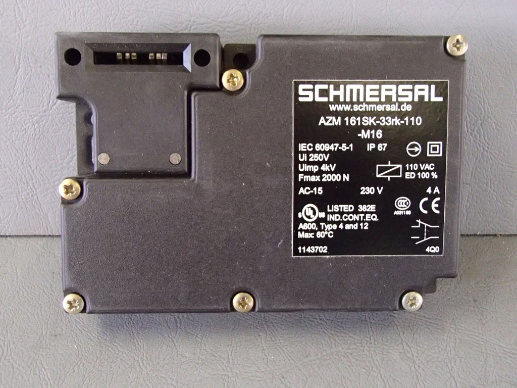 SCHMERSAL AZM161SK-33RK-110-M16
