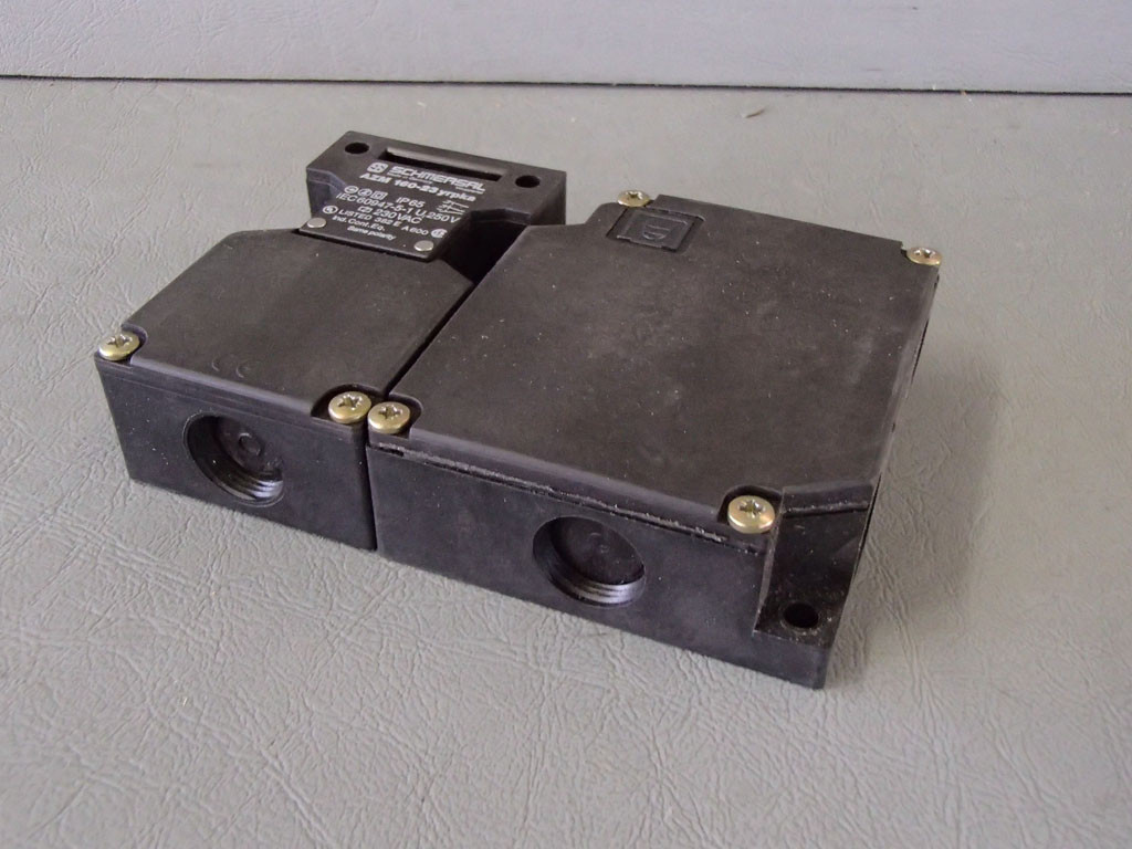 SCHMERSAL AZM160-23YRPKA