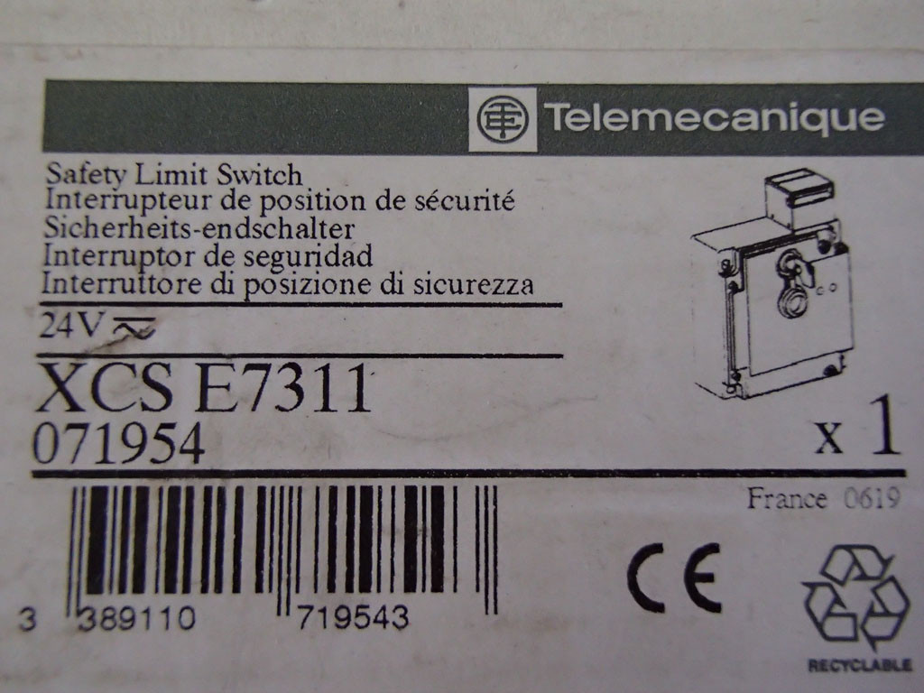 TÉLÉMÉCANIQUE  XCSE7311