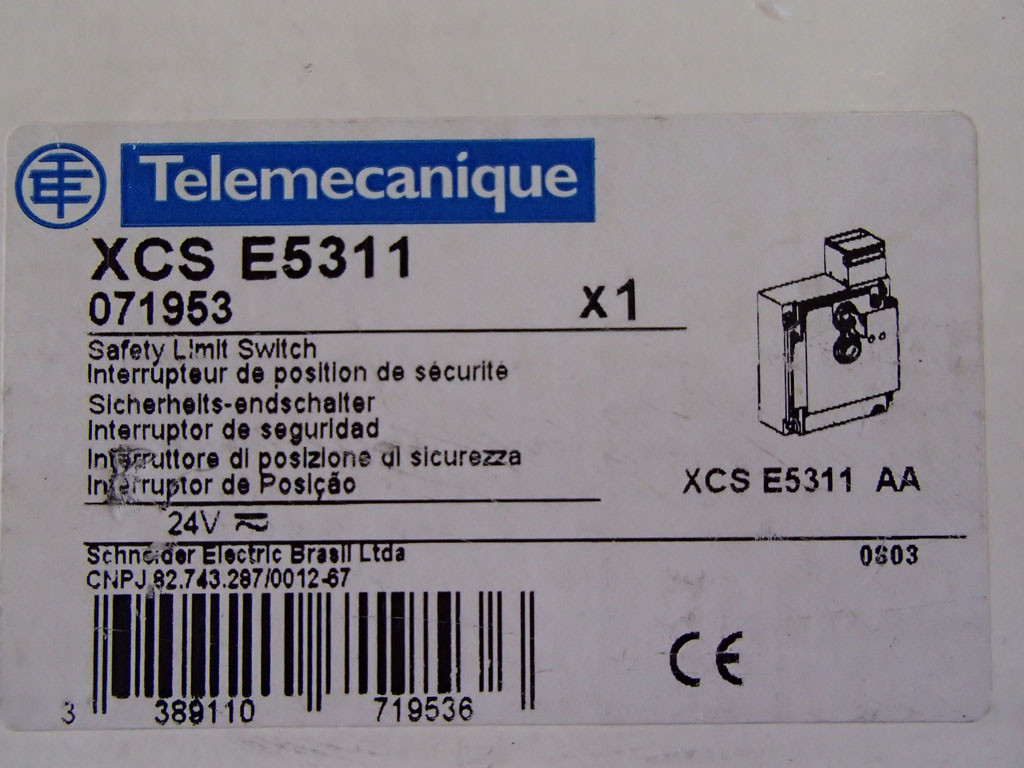 TÉLÉMÉCANIQUE  XCSE5311
