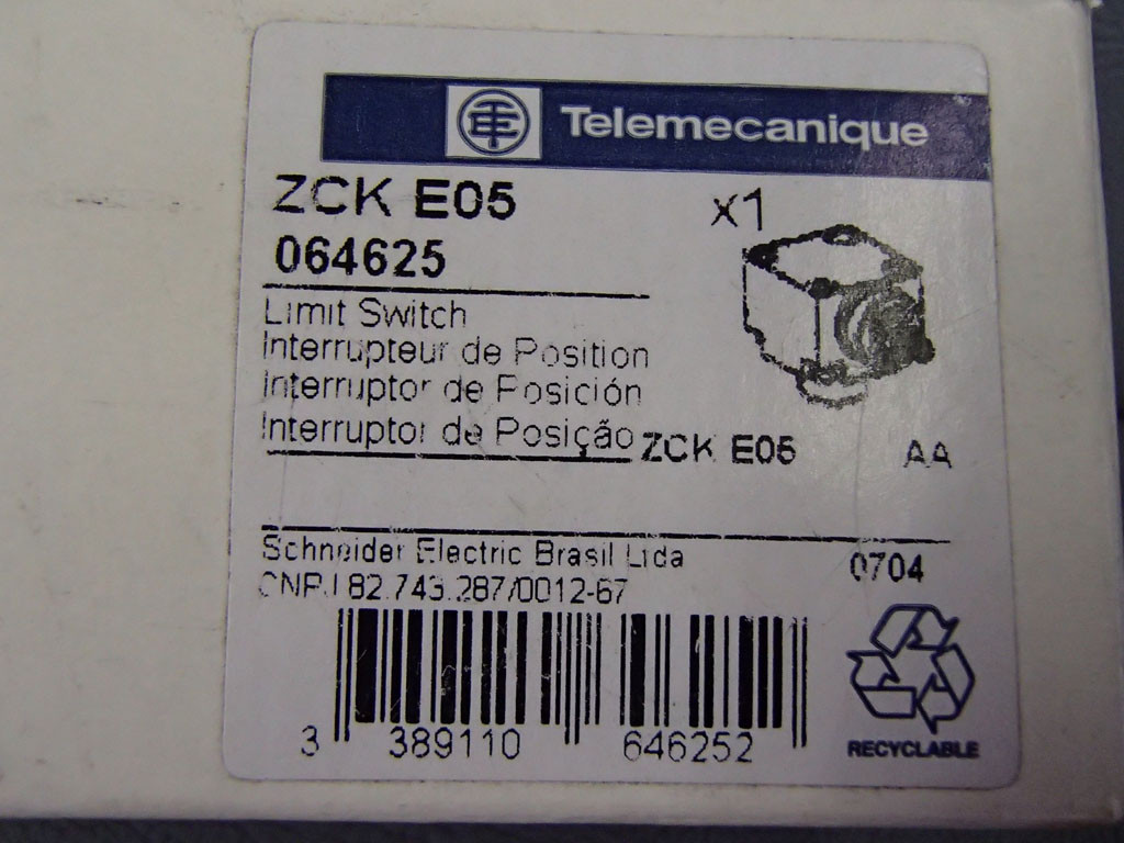 TÉLÉMÉCANIQUE  ZCKE05