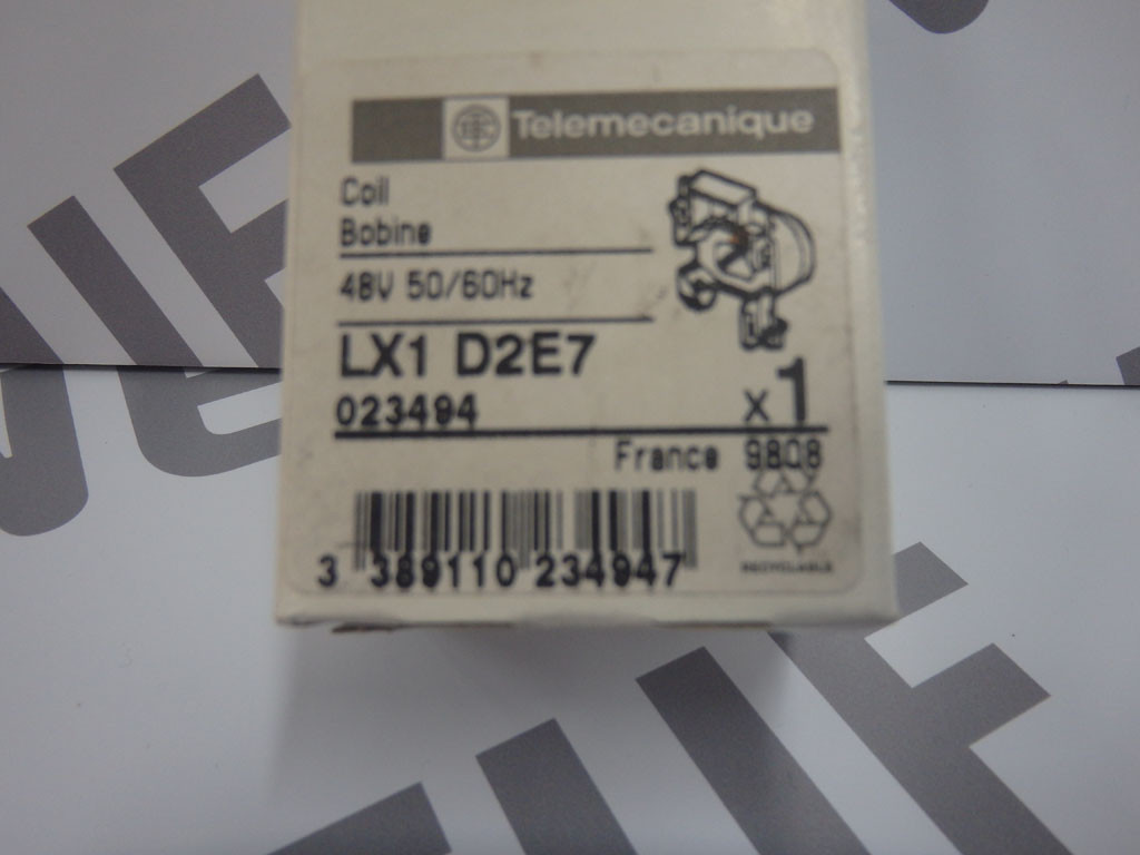 TÉLÉMÉCANIQUE  LX1D2E7