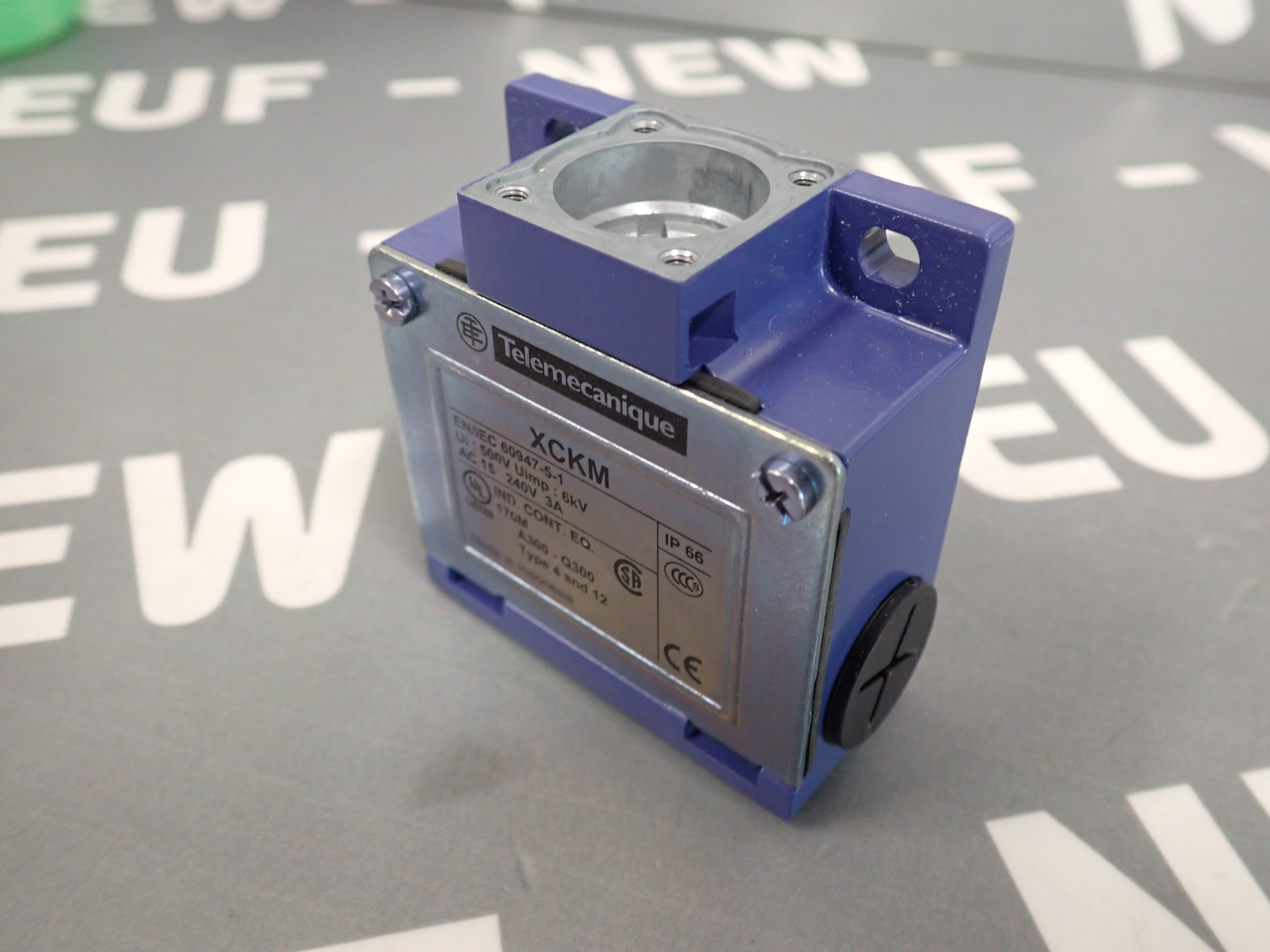 TÉLÉMÉCANIQUE  ZCKM1