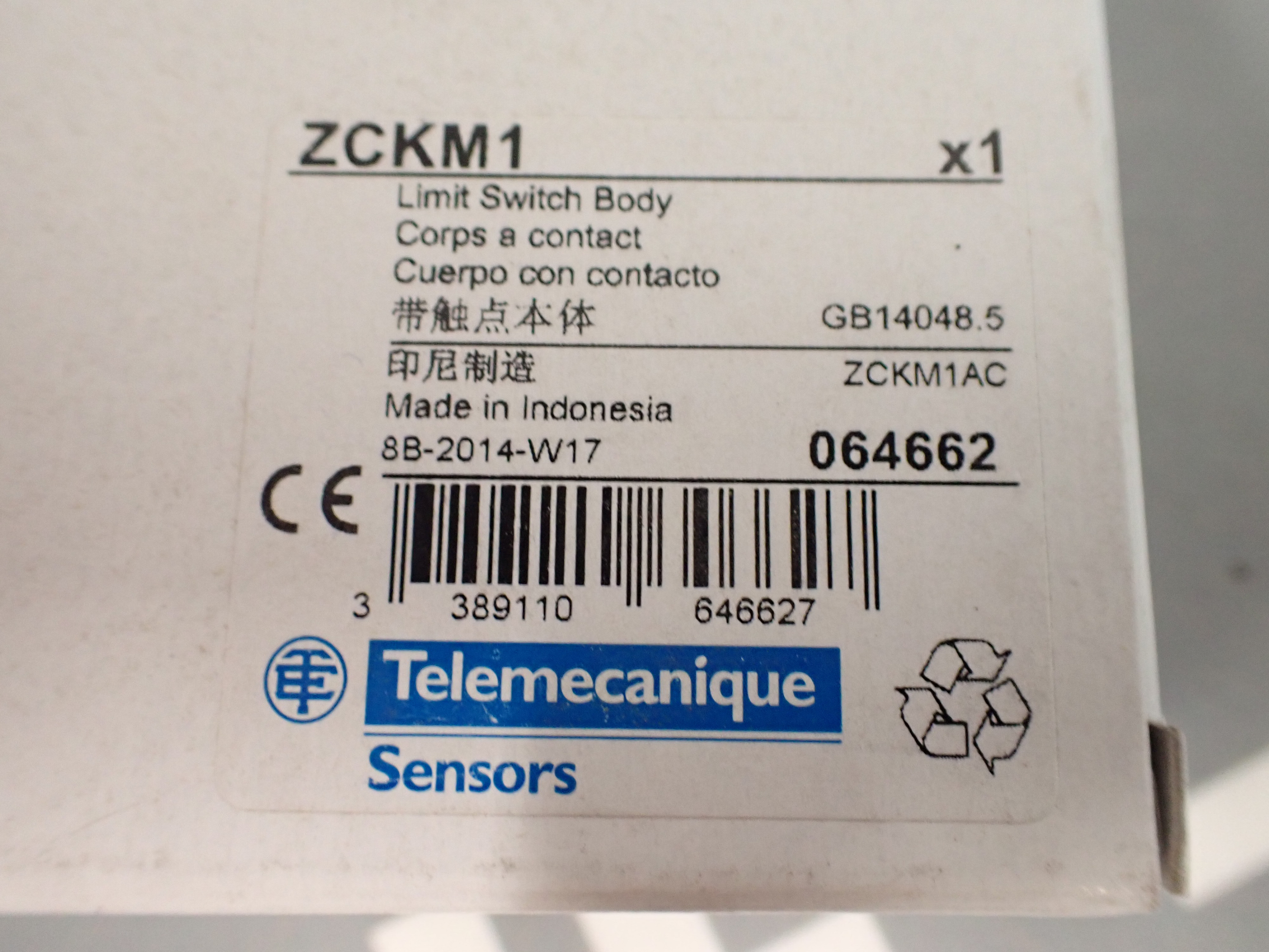 TÉLÉMÉCANIQUE  ZCKM1