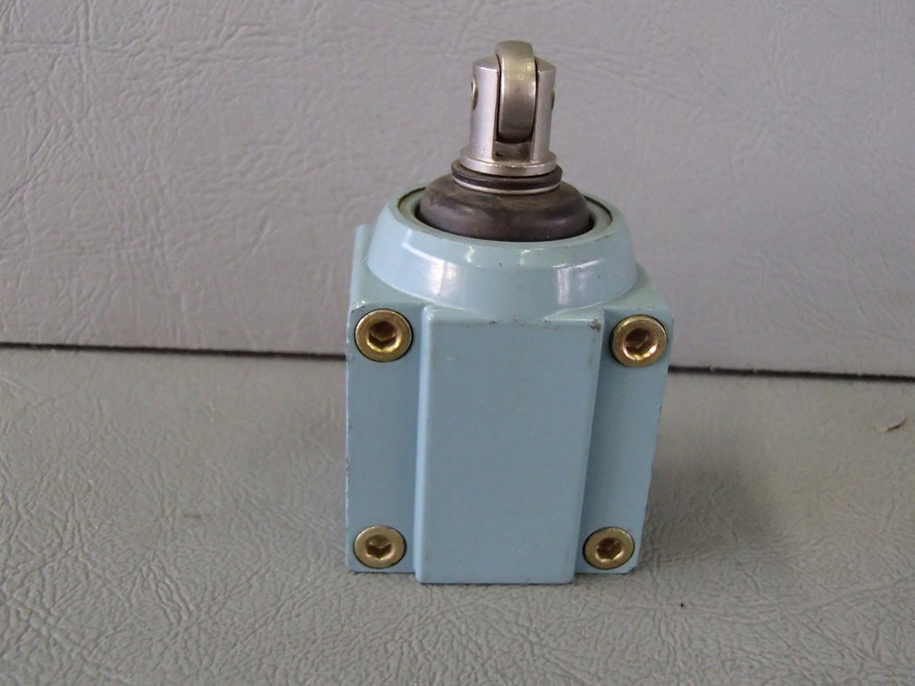 TÉLÉMÉCANIQUE  ZC2JE65