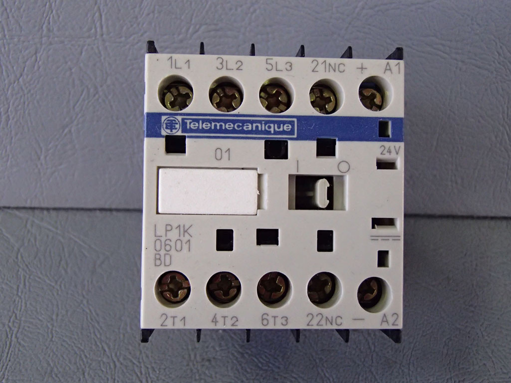 TÉLÉMÉCANIQUE  LP1K0601BD
