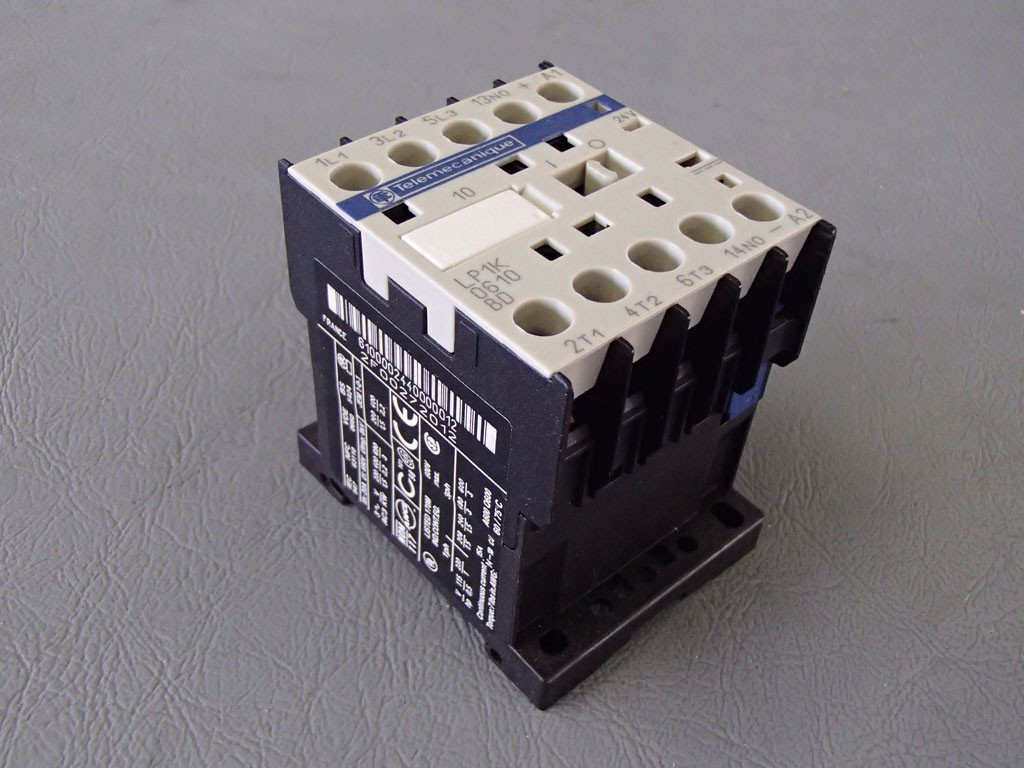 TÉLÉMÉCANIQUE  LP1K0610BD