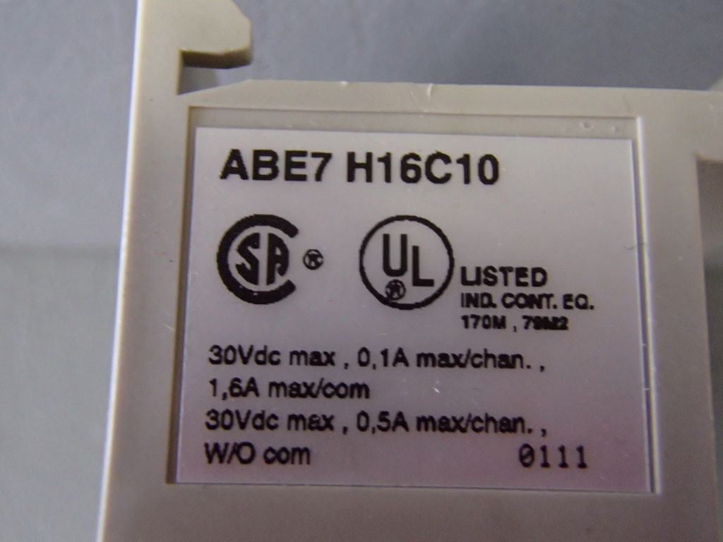 TÉLÉMÉCANIQUE  ABE7-H16C10