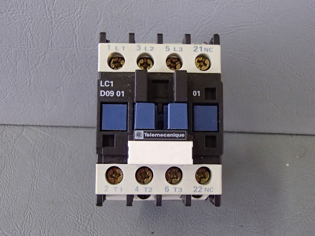 TÉLÉMÉCANIQUE  LC1D0901