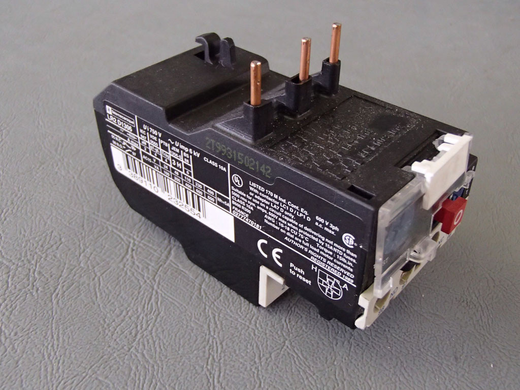 TÉLÉMÉCANIQUE  LR2D1306