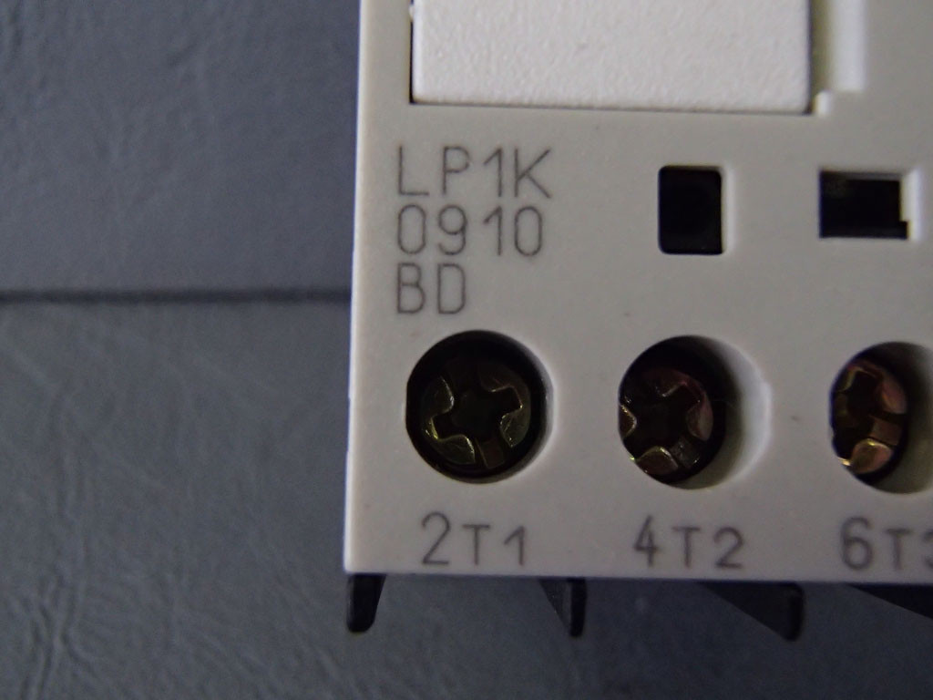 TÉLÉMÉCANIQUE  LP1K0910BD