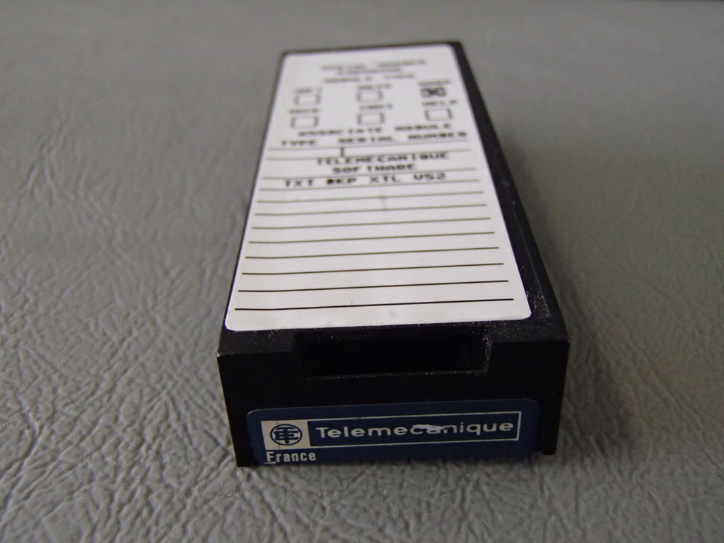 TÉLÉMÉCANIQUE  TSXSLC02