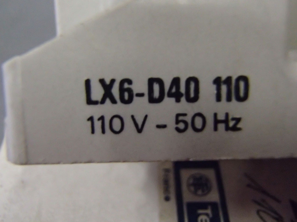 TÉLÉMÉCANIQUE  LX6D40110