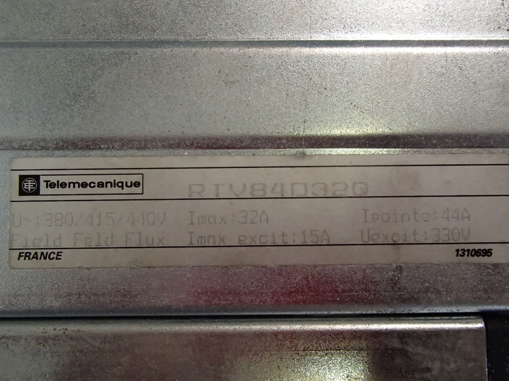 TÉLÉMÉCANIQUE  RTV84D32Q