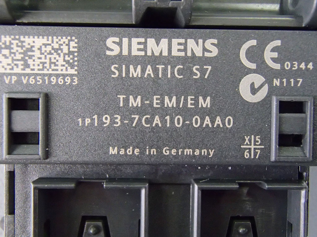 SIEMENS 6ES7193-7CA10-0AA0