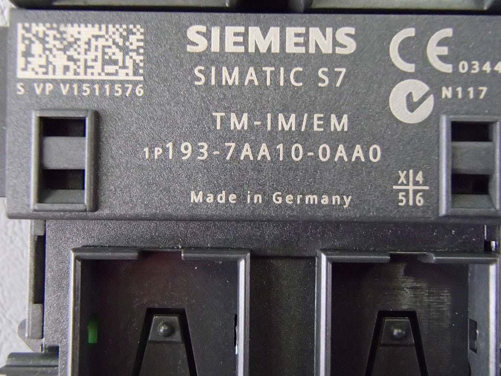SIEMENS 6ES7193-7AA10-0AA0