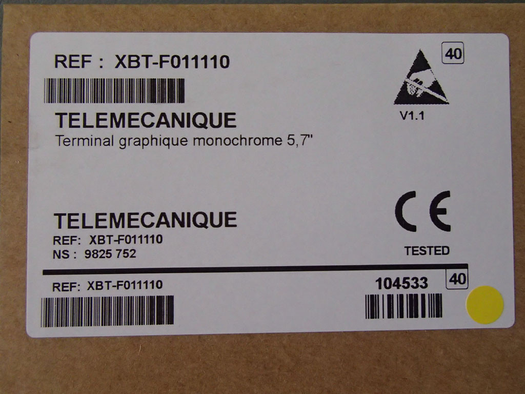 TÉLÉMÉCANIQUE  XBT-F011110