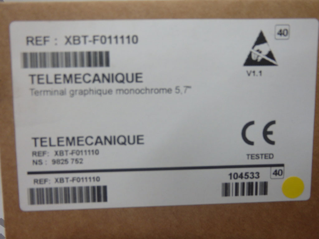 TÉLÉMÉCANIQUE  XBT-F011110