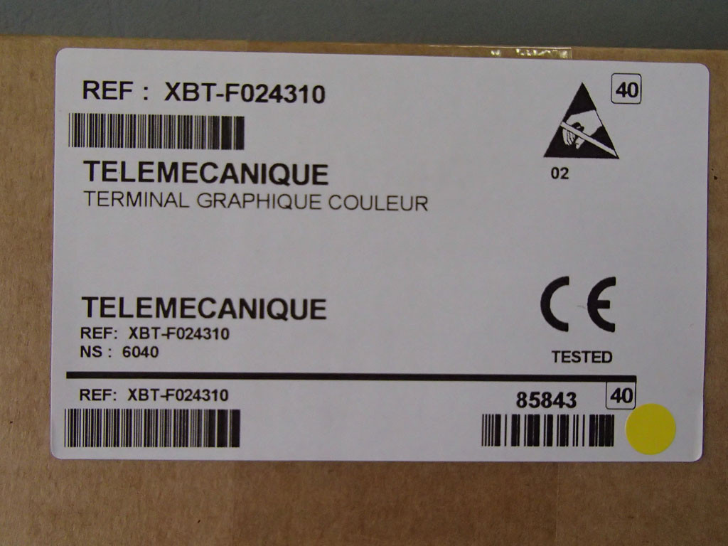 TÉLÉMÉCANIQUE  XBT-F024310