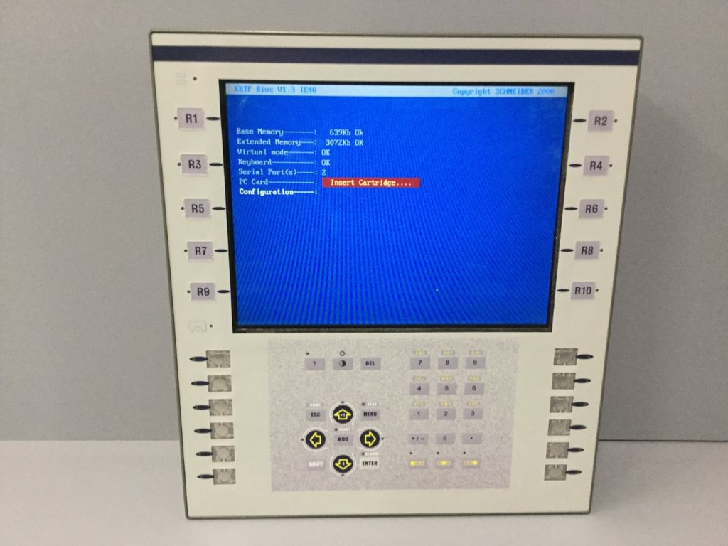 TÉLÉMÉCANIQUE  XBT-F024310