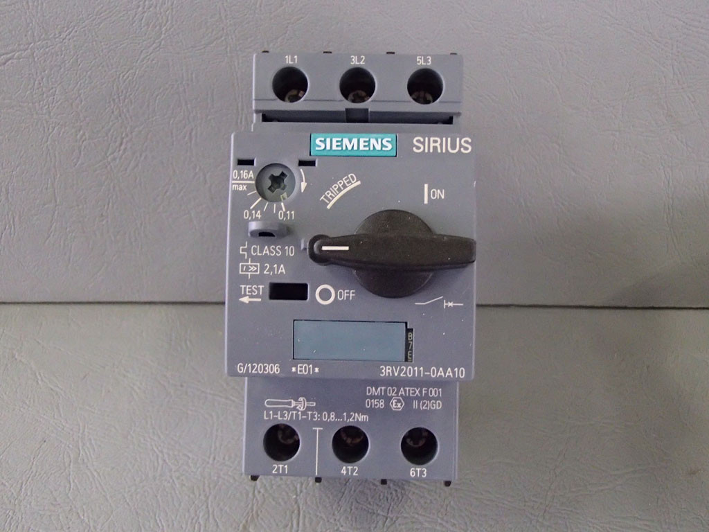SIEMENS 3RV2011-0AA10