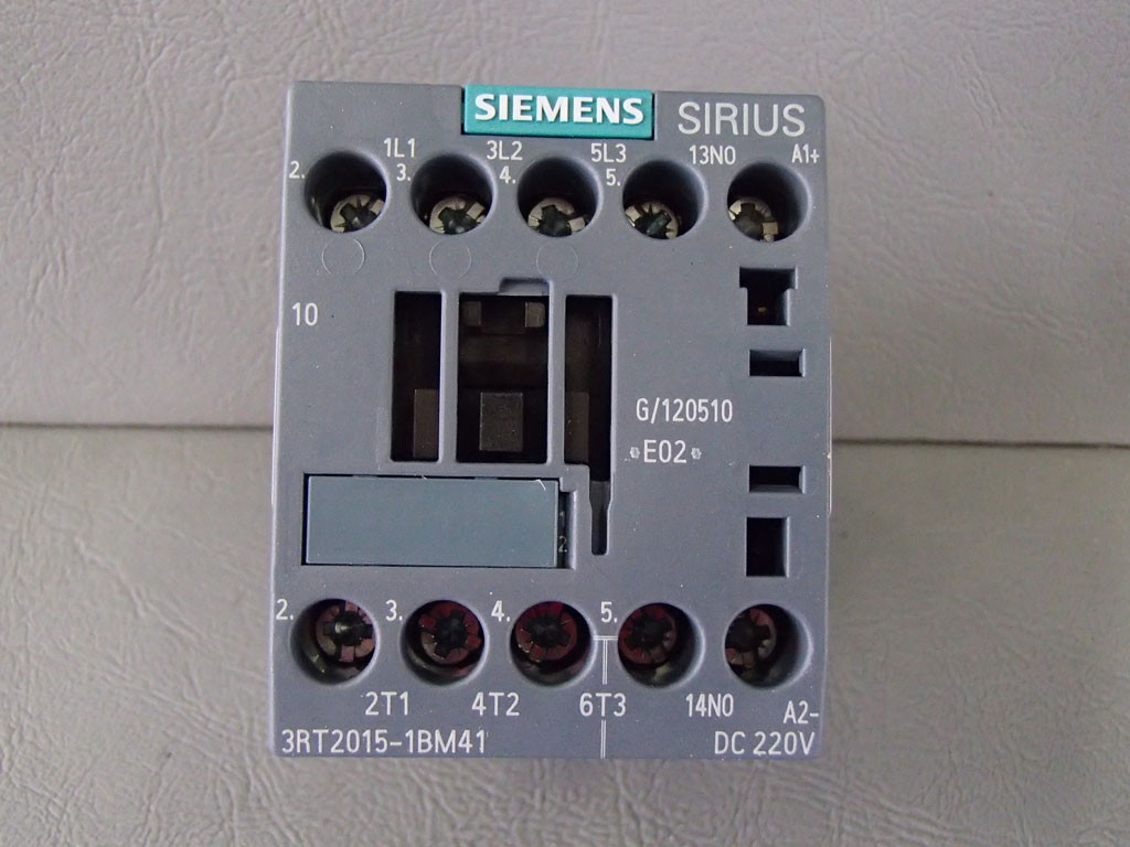 SIEMENS 3RT2015-1BM41