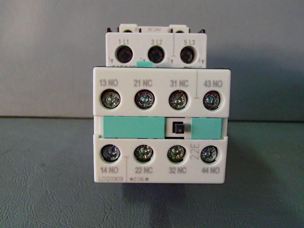 SIEMENS 3RT1024-1BB44