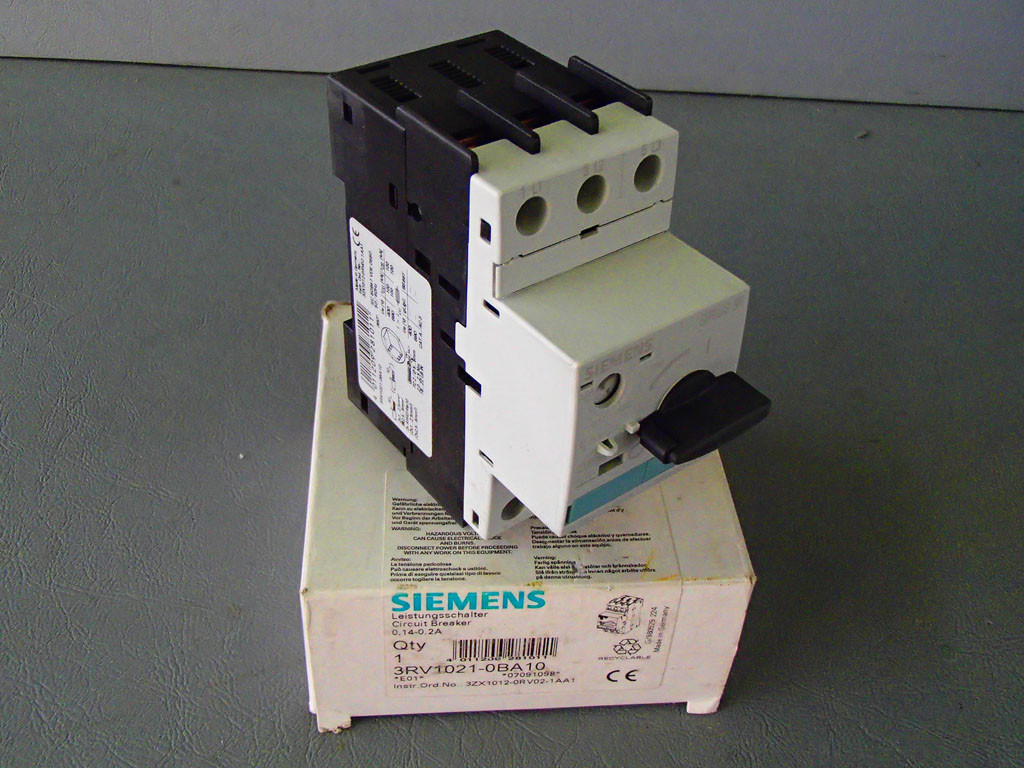 SIEMENS 3RV1021-0BA10