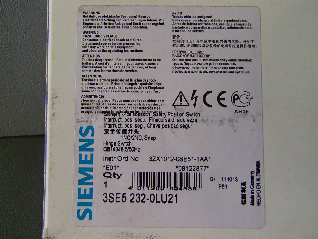 SIEMENS 3SE5232-0LU21