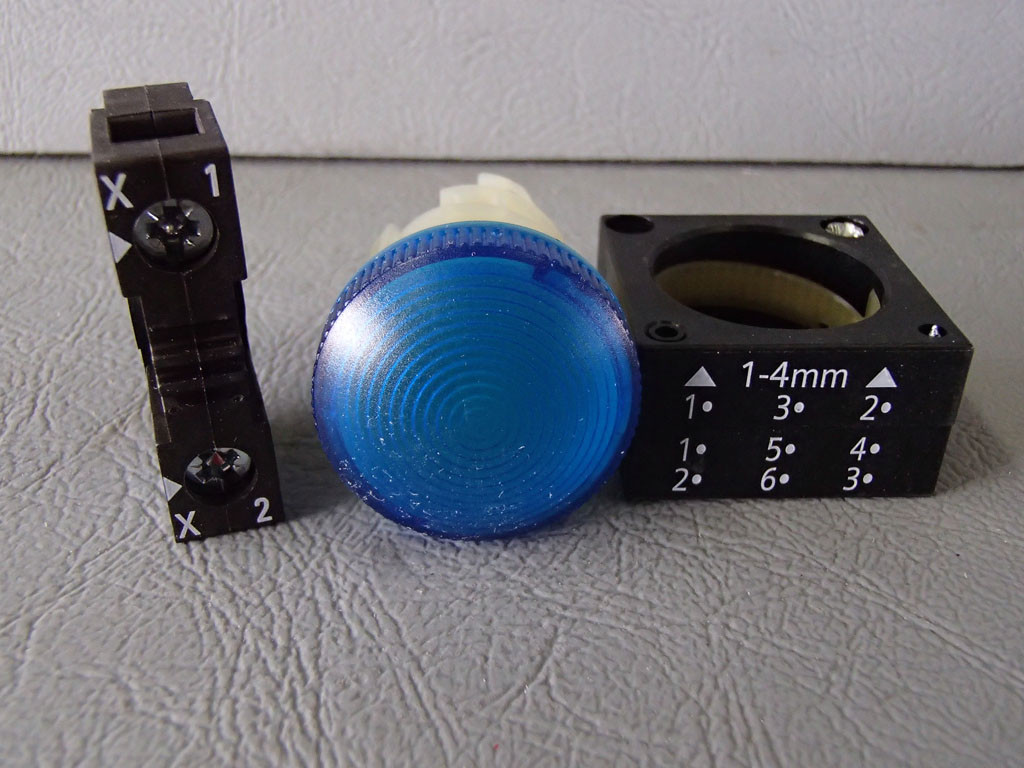 SIEMENS 3SB3244-6BA50