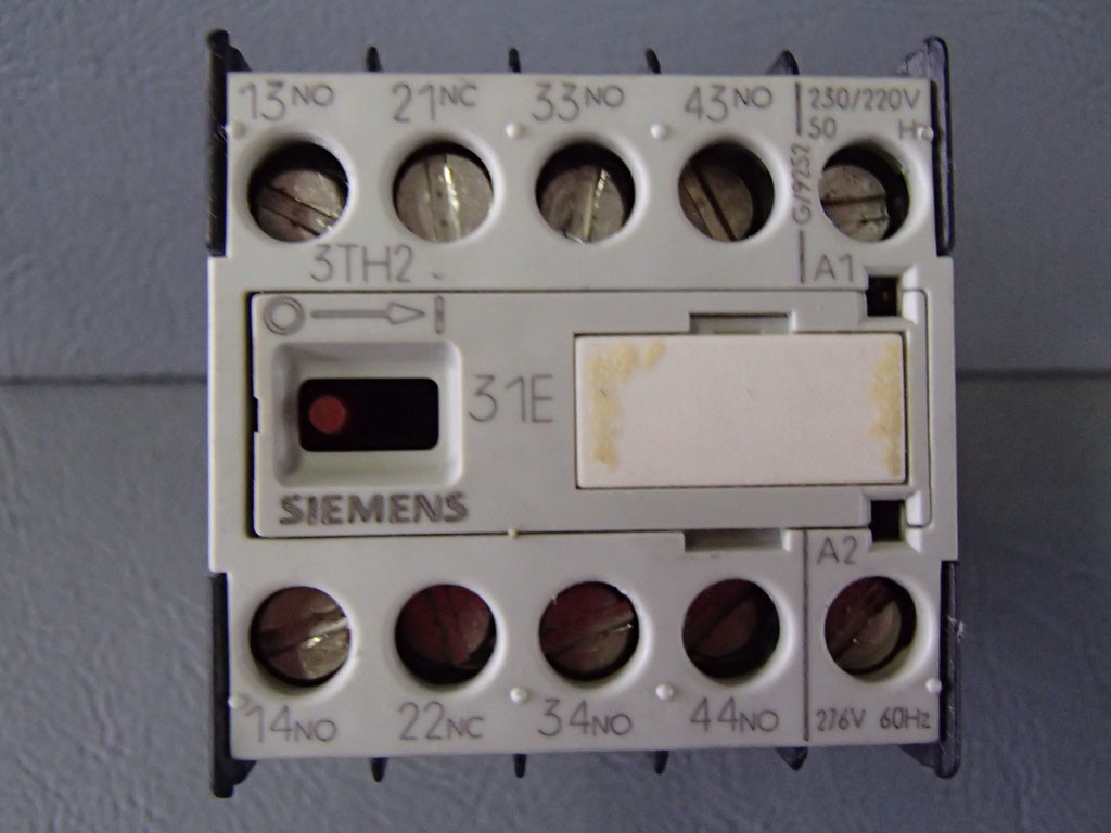 SIEMENS 3TH2031-0AP0