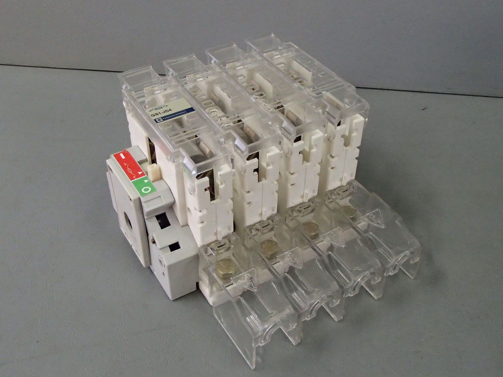 TÉLÉMÉCANIQUE  GS1-JD4