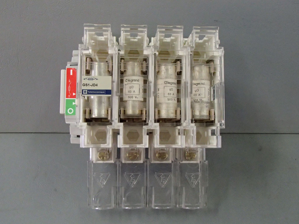 TÉLÉMÉCANIQUE  GS1-JD4